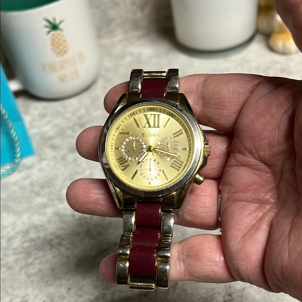 Style & co women’s or men watch needs battery